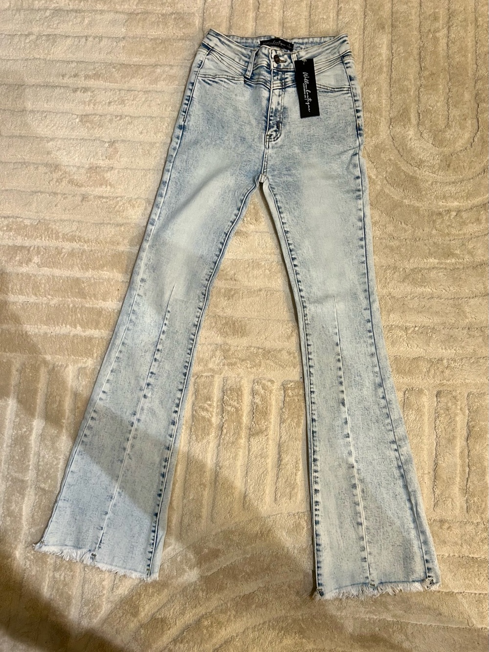Acid Wash High-Waist Flare Jeans - Women